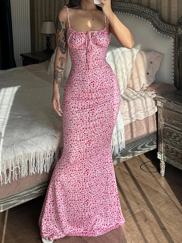 LÉA — La robe qui met en valeur toutes les silhouettes